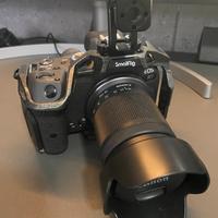 CANON EOS R7 + RF-S 18-150m + SMALLRIG + Batterie