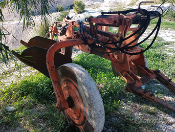 Aratro bivomere Gherardi 80 b ht