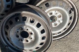 2 cerchi 13 Fiat Panda mod. 141