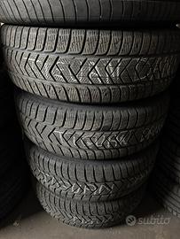 Pneumatici 215/65 r17 Pirelli invernali con cerchi