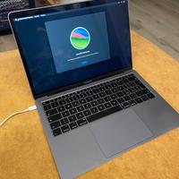 MacBook Air (Retina, 13 pollici, 2019)