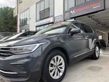 VOLKSWAGEN Tiguan - 2.0 TDI DSG Style BMT