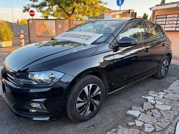 Volkswagen Polo 1.0 TSI 5p. Comfortline BlueM...