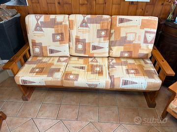 Divano 3 posti e poltrona