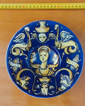 Maiolica vintage: istituto d'arte di Lucca