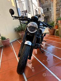 Husqvarna vitpilen 401