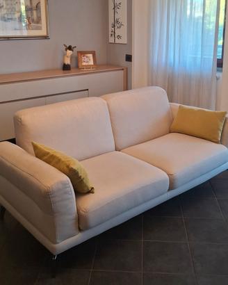 Divano LeComfort 3 posti mod. Estate pari al nuovo