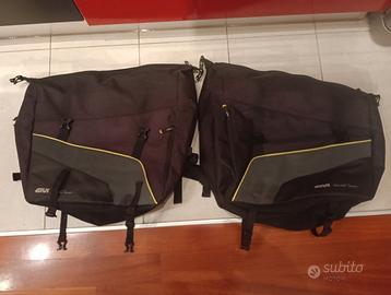 Borse morbide laterali GIVI EA133