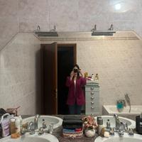 Specchio con luci incluse