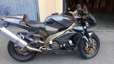 Aprilia Tuono 1000 v2