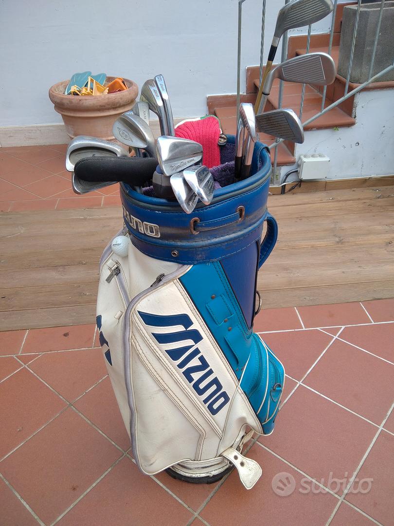 Golf Club Porta Le Sacche Con Le Mazze Da Golf Golf Vintage Sacca