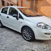 Fiat Punto Euro 6b Adatta per Neopatentati 