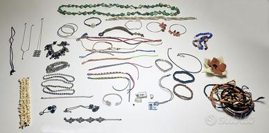 Bracciali e collanine