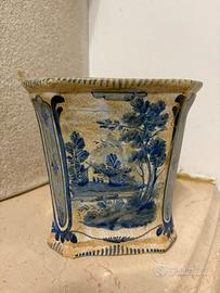 Vaso in ceramica antico