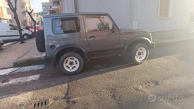 Suzuki samurai dell'89