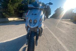 Scooter Malaguti Phantom f12