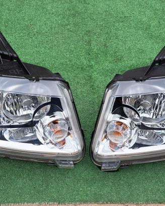 JEEP GRAND CHEROKEE BI-XENON Fari Fanali Destro Si
