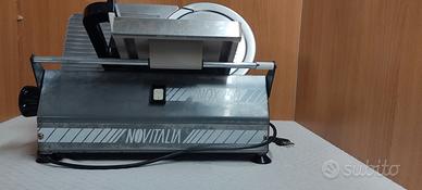 Affettatrice Elettrica NOVITALIA INOX 250