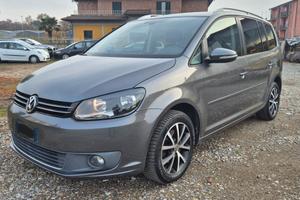Volkswagen Touran TSI BlueMotion (Solo X Export)