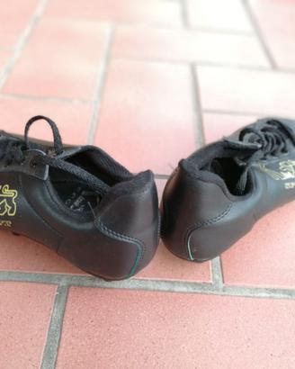 Scarpe da calcio nere