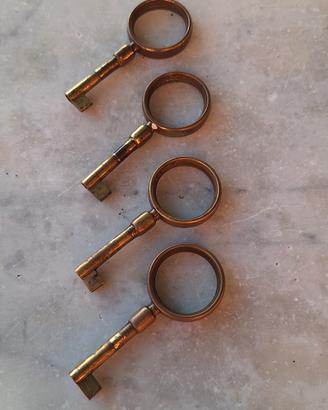 lotto n.4 chiavi in ottone vintage 
