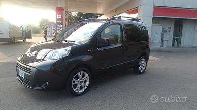 Fiat Qubo Fiat Qubo 1.3 Mjt vettura 2012 neopatent