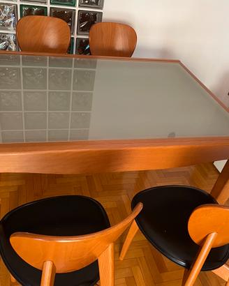 Tavolo e sedie calligaris