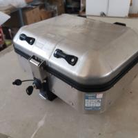 bauletto givi trakker 30 lt bmw r1200r lc