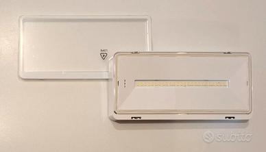 Lampada di emergenza IP65