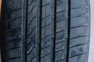 Pneumatico singolo Firestone 