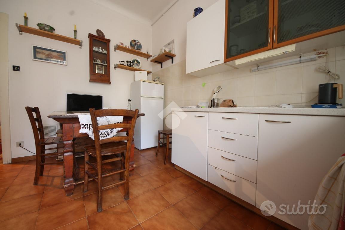 Appartamento – Trieste, Perugino, Barriera Vecchia-San Giacomo - Vista 4