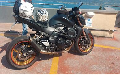 Silenziatore per kawasaki z750/R  dal 2007 al2014 