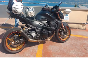 Silenziatore per kawasaki z750/R  dal 2007 al2014 
