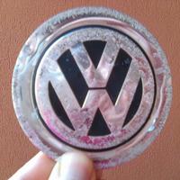 Volkswagen logo, stemma, borchia