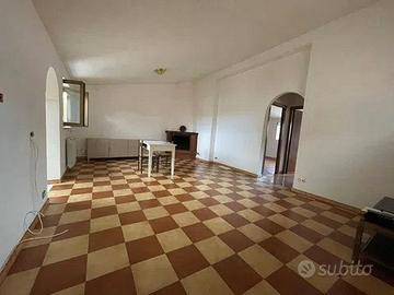 Trilocale in Via Roma 164 a Montelibretti