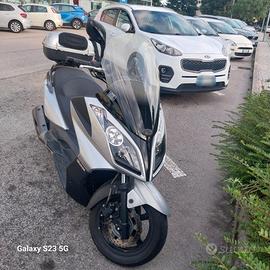 Kymco Downtown 300i - 2011
