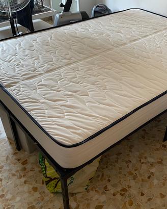 Letto struttura metallica e materasso 140x200 cm