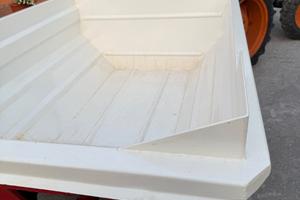 Carro ribaltabile per raccolta uva 22 quintali