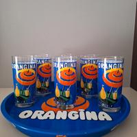 Set vassoio e bicchieri  Orangina