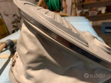 Pompa a piede per gommone