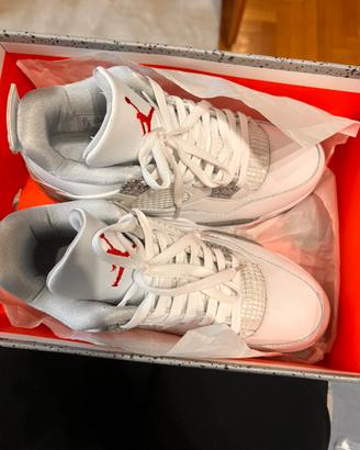 Jordan 4 retro