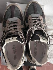 Sneaker premiata n. 44