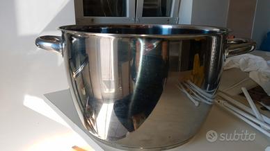 PENTOLONE IN ACCIAIO INOX