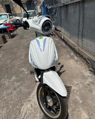 scuter elettrico 