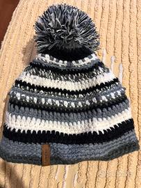 Berretto marca Wedze, caldissimo.