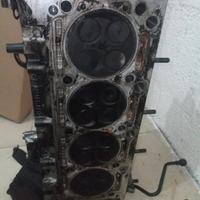 testata Mercedes 