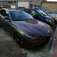 Alfa Romeo Giulia 2.2D veloce 180 cv