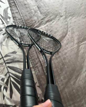 Set squash: 2 racchette + 2 palline