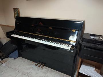 pianoforte Yamaha M108