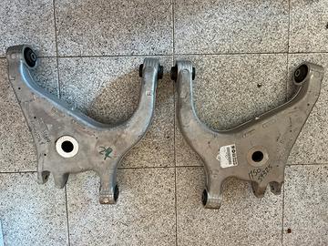 2 bracci oscillanti post.  nuovi  Lancia Thesis